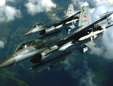 Συνεχίζονται οι προκλήσεις: Δύο εικονικές αερομαχίες ελληνικών και τουρκικών μαχητικών πάνω από το Αιγαίο
